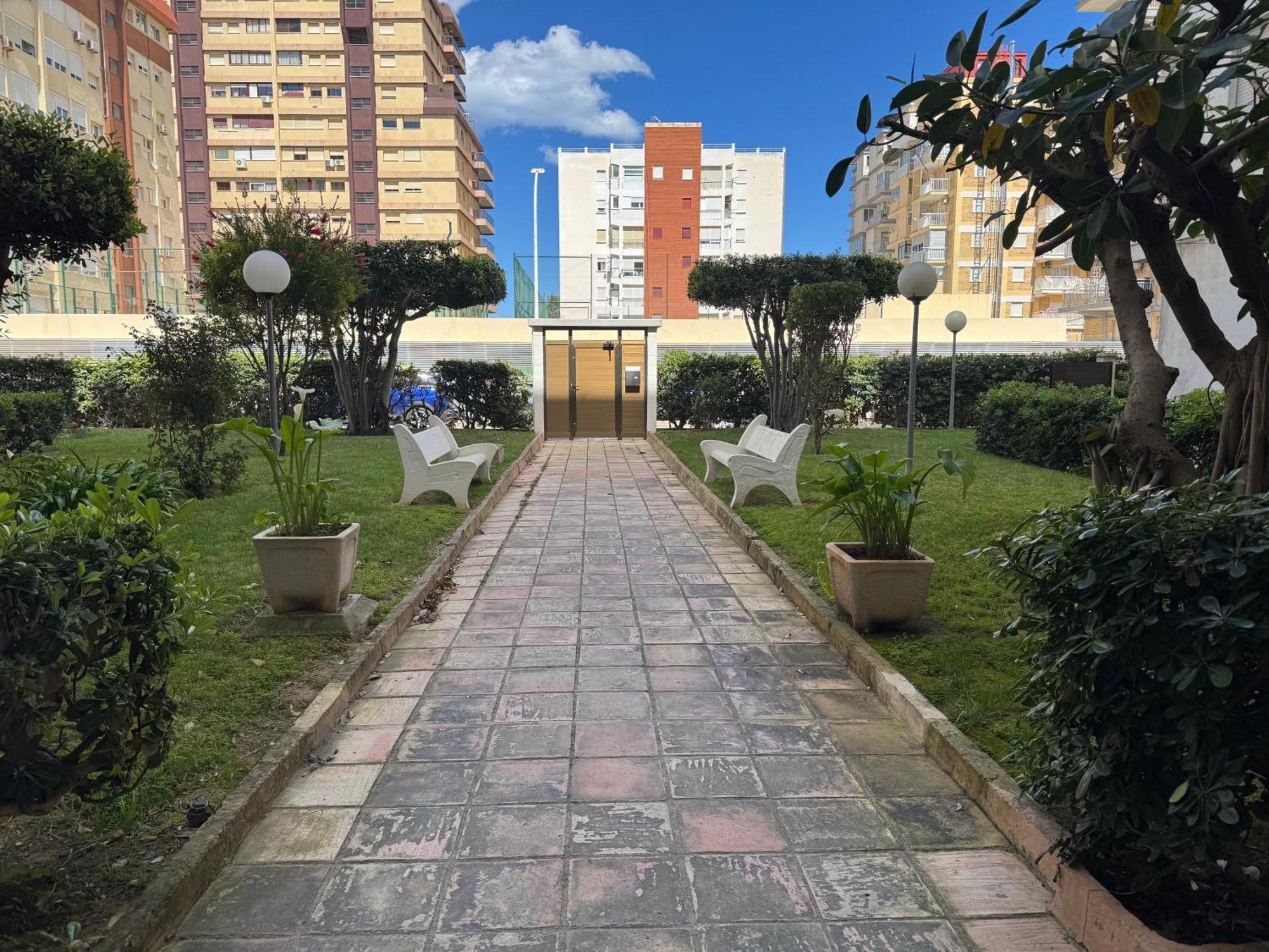Lovely Family Apartment 2 Min. From The Beach Playa de Gandia Dış mekan fotoğraf